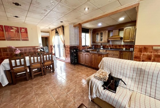 Adosado - Venta - Pinoso -
                Pinoso