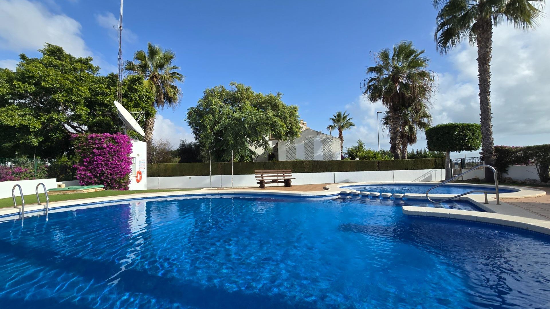 Alquiler a largo plazo - Apartamento piso -
Orihuela Costa - Villamartín