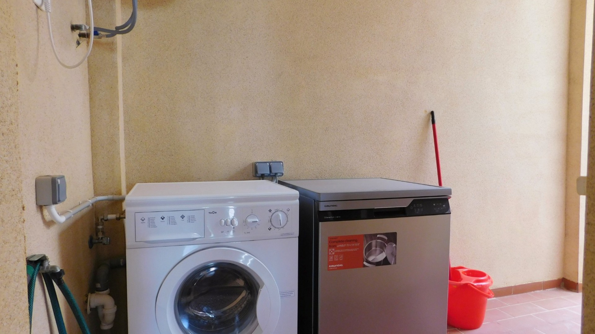 Alquiler a largo plazo - Apartamento piso -
Orihuela - La Matanza