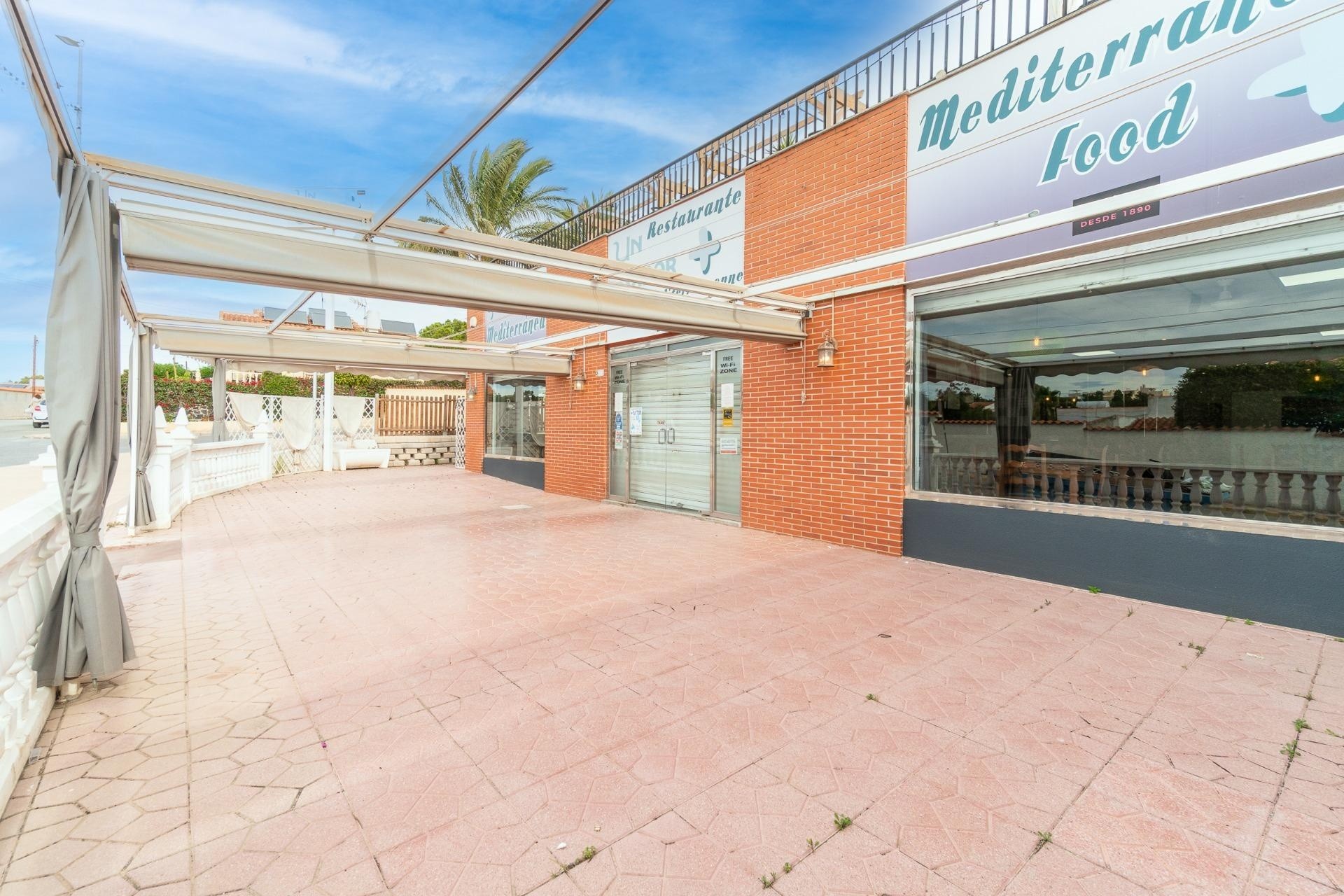 Alquiler a largo plazo - Comercial -
San Fulgencio - La marina