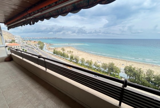 Apartament / Mieszkanie - Sprzedaż - Alicante - Alicante (Alacant)