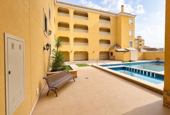Apartament / Mieszkanie - Sprzedaż - Almoradí - Almoradí