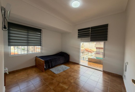 Apartament / Mieszkanie - Sprzedaż - Almoradí - Almoradí