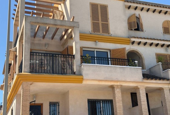 Apartament / Mieszkanie - Sprzedaż - Daya Nueva - Daya Nueva