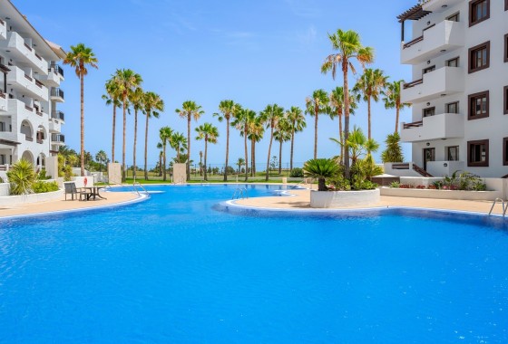 Apartament / Mieszkanie - Sprzedaż - Los Alcázares -
                Serena Golf