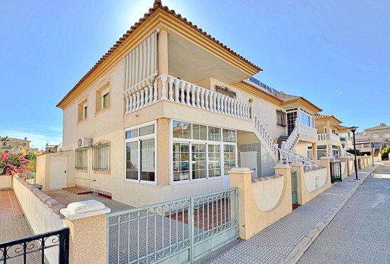 Apartament / Mieszkanie - Sprzedaż - Orihuela Costa - Costa Blanca