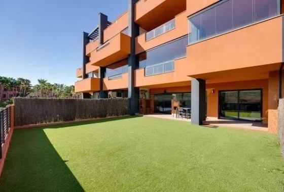 Apartament / Mieszkanie - Sprzedaż - Orihuela Costa - Las Filipinas