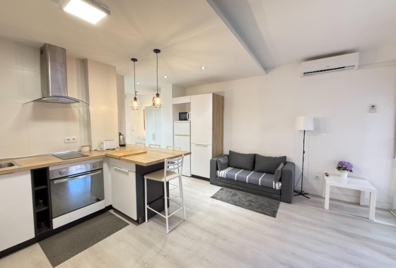 Apartament mieszkanie - Sprzedaż -
        Torrevieja - 00810