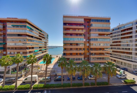 Apartament / Mieszkanie - Sprzedaż - Torrevieja -
                Acequion