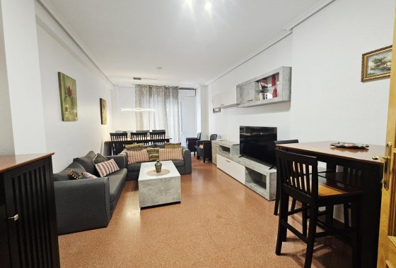 Apartament mieszkanie - Sprzedaż -
        Torrevieja - C8L-59894