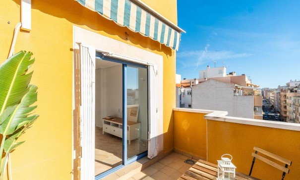 Apartament mieszkanie - Sprzedaż - Torrevieja - Centro