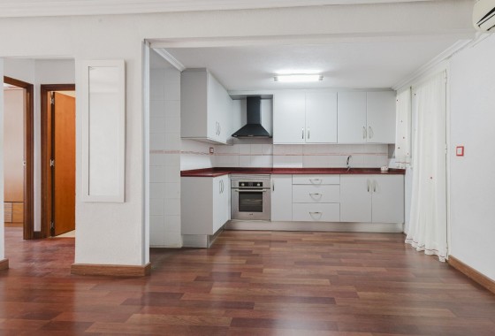 Apartament / Mieszkanie - Sprzedaż - Torrevieja - Costa Blanca