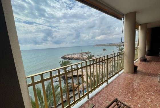 Apartament / Mieszkanie - Sprzedaż - Torrevieja - Las Piscinas Naturales