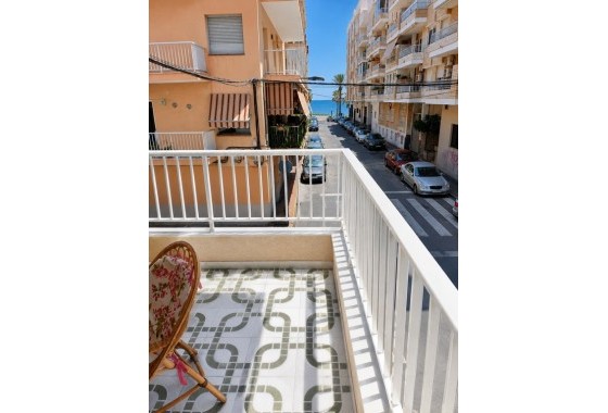 Apartament / Mieszkanie - Sprzedaż - Torrevieja - Playa del Cura