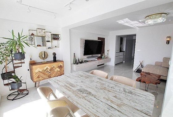 Apartament / Mieszkanie - Sprzedaż - Torrevieja - Torrevieja