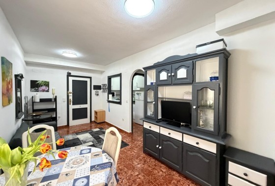 Apartament / Mieszkanie - Sprzedaż - Torrevieja - Torrevieja