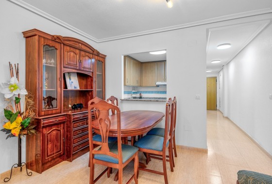 Apartament / Mieszkanie - Sprzedaż - Torrevieja - Torrevieja