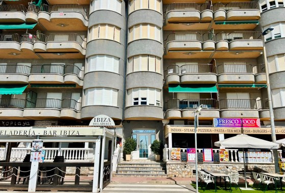 Apartament / Mieszkanie - Sprzedaż - Torrevieja - Torrevieja