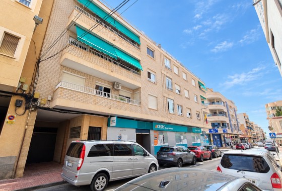 Apartament / Mieszkanie - Sprzedaż - Torrevieja - Torrevieja