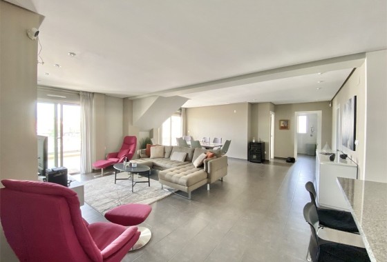 Apartament / Mieszkanie - Sprzedaż - Villamartín - LOS DOLSES