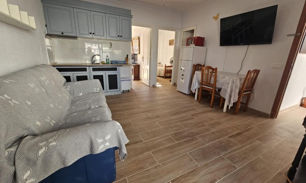 Apartamento piso - Alquiler a largo plazo - Torrevieja - Centro