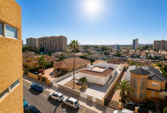 Apartamento / Piso - Venta - La Manga del Mar Menor - La Manga