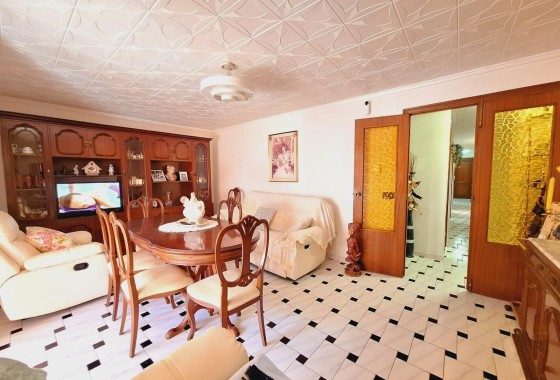 Apartamento / Piso - Venta - Torrevieja - Acequion