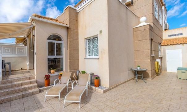 Apartamento piso - Venta - Torrevieja - Aguas Nuevas