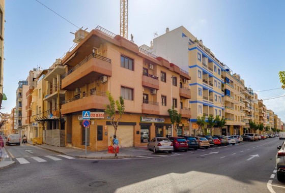 Apartamento / Piso - Venta - Torrevieja - Center