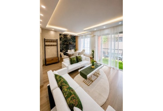 Apartamento / Piso - Venta - Torrevieja - Centro - Muelle Pesquero