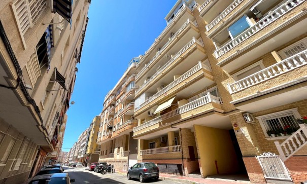 Apartamento piso - Venta - Torrevieja - Centro