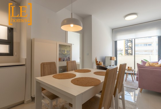 Apartamento / Piso - Venta - Torrevieja - Costa Blanca