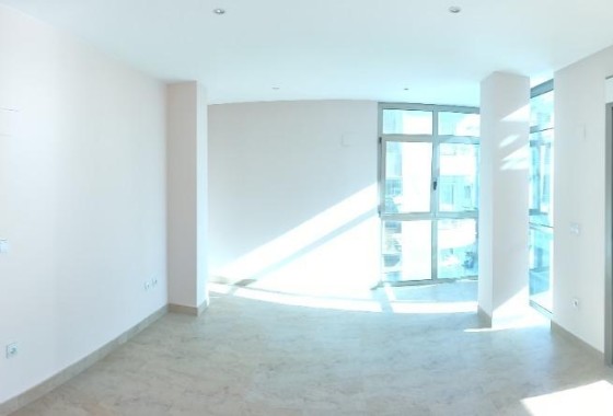 Apartamento / Piso - Venta - Torrevieja - Estacion de autobuses
