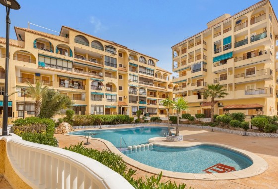 Apartamento / Piso - Venta - Torrevieja - La Mata