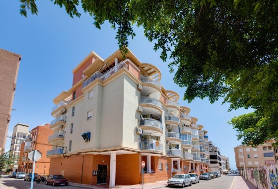 Apartamento / Piso - Venta - Torrevieja - La Mata