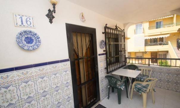 Apartamento piso - Venta - Torrevieja - La veleta