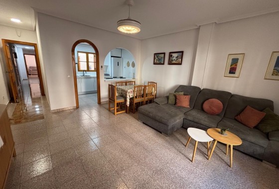 Apartamento / Piso - Venta - Torrevieja - Los Frutales