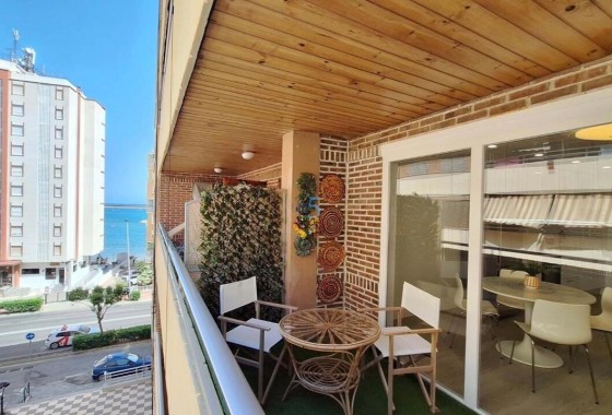 Apartamento / Piso - Venta - Torrevieja -
                Playa Acecion