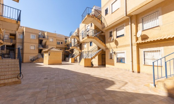 Apartamento piso - Venta - Torrevieja - Playa de los locos