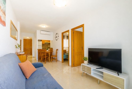 Apartamento / Piso - Venta - Torrevieja -
                Playa de los Locos