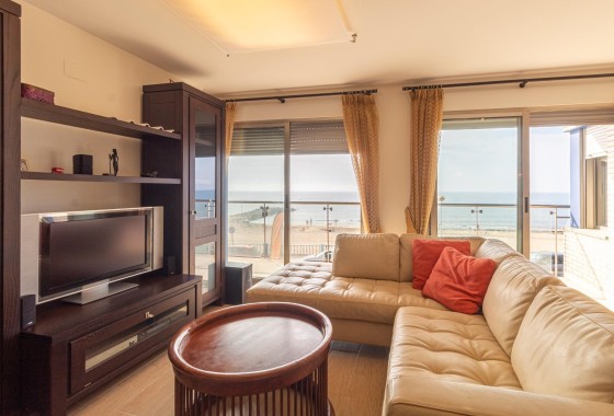 Apartamento / Piso - Venta - Torrevieja -
                Playa de los Locos