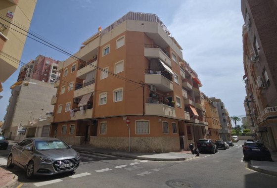 Apartamento / Piso - Venta - Torrevieja -
                Playa de los Locos