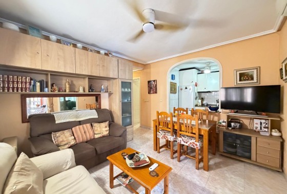 Apartamento / Piso - Venta - Torrevieja -
                Playa del Cura
