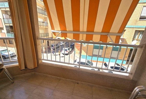 Apartamento / Piso - Venta - Torrevieja -
                Playa del Cura