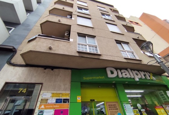 Apartamento / Piso - Venta - Torrevieja - Puerto