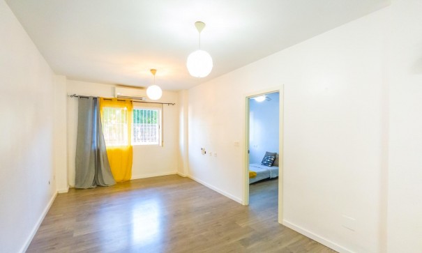 Apartamento piso - Venta - Torrevieja - torrevieja