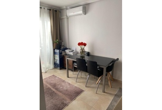 Apartamento / Piso - Venta - Torrevieja -
                torrevieja