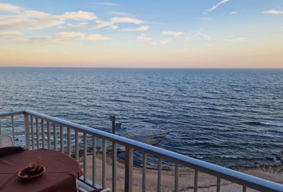 Apartamento / Piso - Venta - Torrevieja - Torrevieja