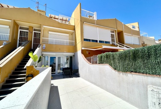 Apartamento / Piso - Venta - Torrevieja -
                Torrevieja