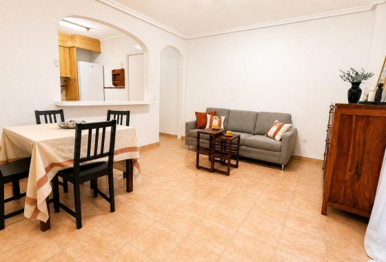 Apartamento / Piso - Venta - Torrevieja - Torrevieja